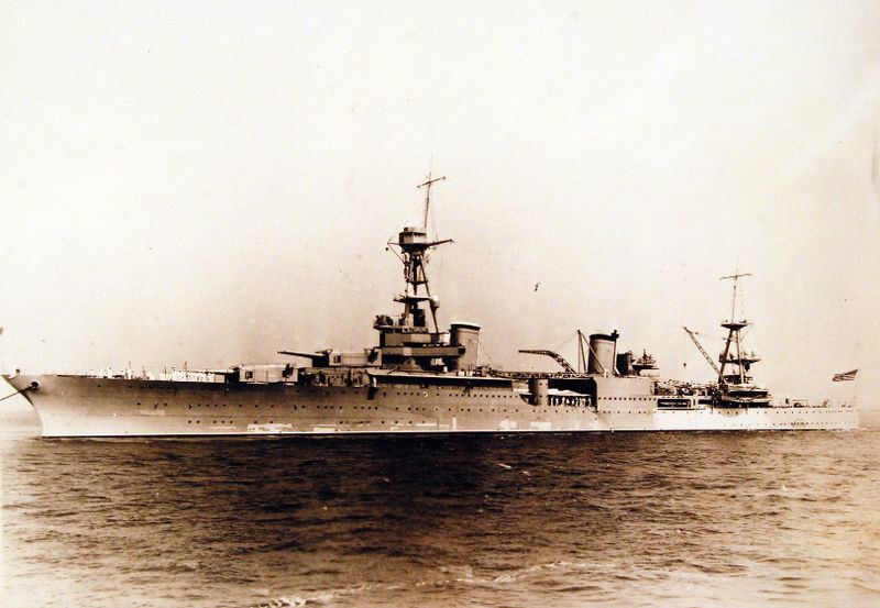 Файл:USS Houston (1929) CA-30.jpeg