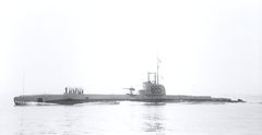 HMS_Spearfish_(69S).jpg