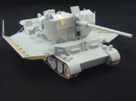 Flakpanzer_Pz.Sfl.IVc_model_with_superstructure_in_lowered_position.jpg
