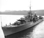 4._HMS_Jackal_(F_22).jpg