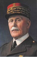 Pétain_-_Portrait_photographique_1941.jpg