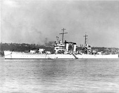 USS_Brooklyn_in_the_Hudson_River_1939.jpg